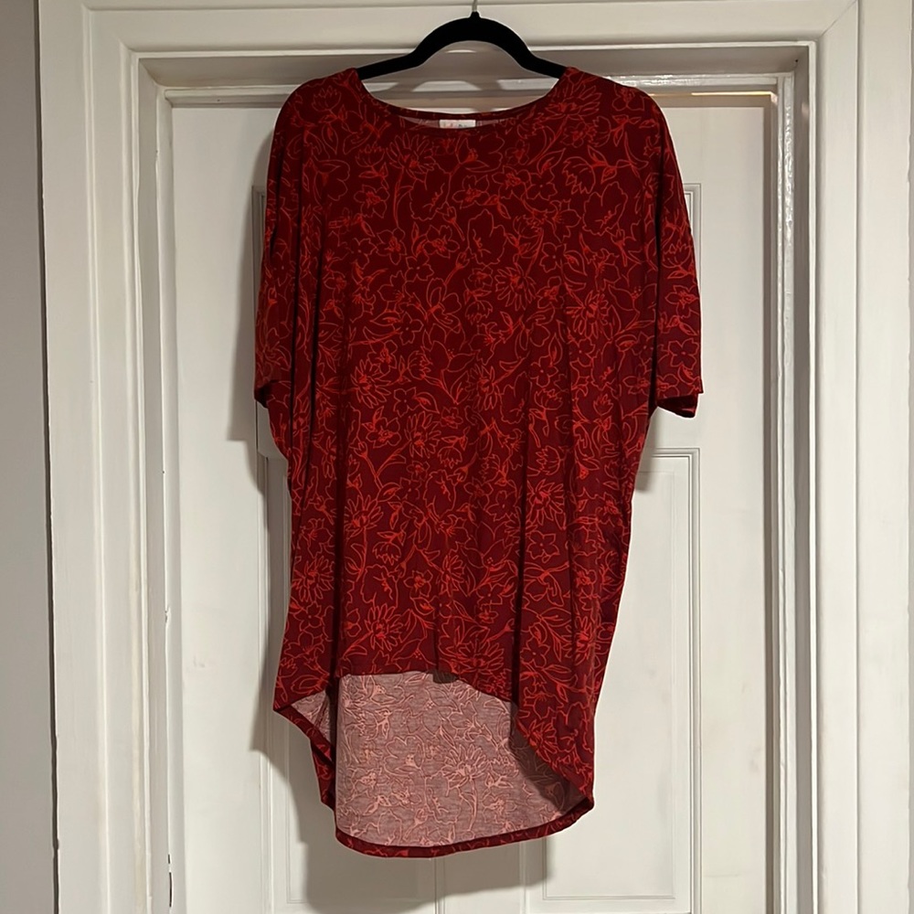 Lularoe Irma top size XS